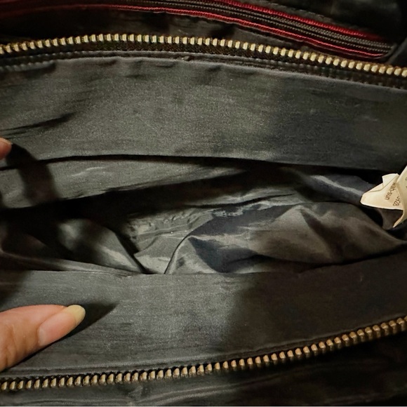 Tommy Hilfiger Black Patterned Tote - Picture 13 of 17